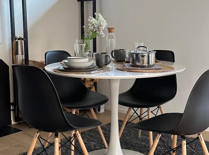 Peltovilla 아파트 *